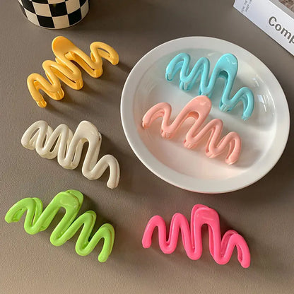10.5cm Wave Crab Claw Clips Women Korean Plastic Shark Hair Clips Geometry High Ponytail Barrette Hairpin Girl Hair Accessories