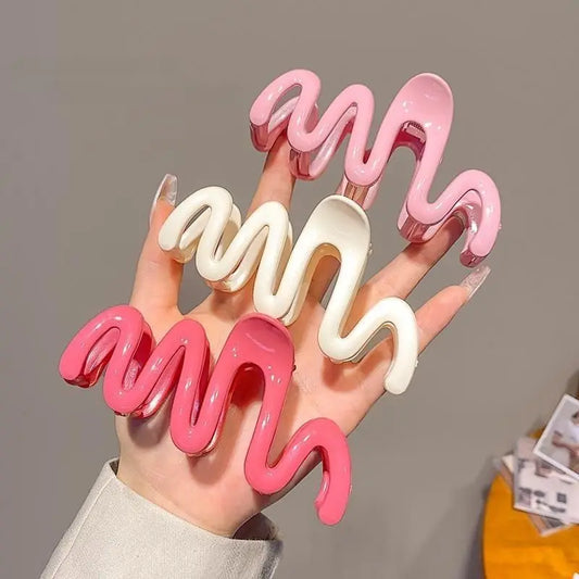 10.5cm Wave Crab Claw Clips Women Korean Plastic Shark Hair Clips Geometry High Ponytail Barrette Hairpin Girl Hair Accessories